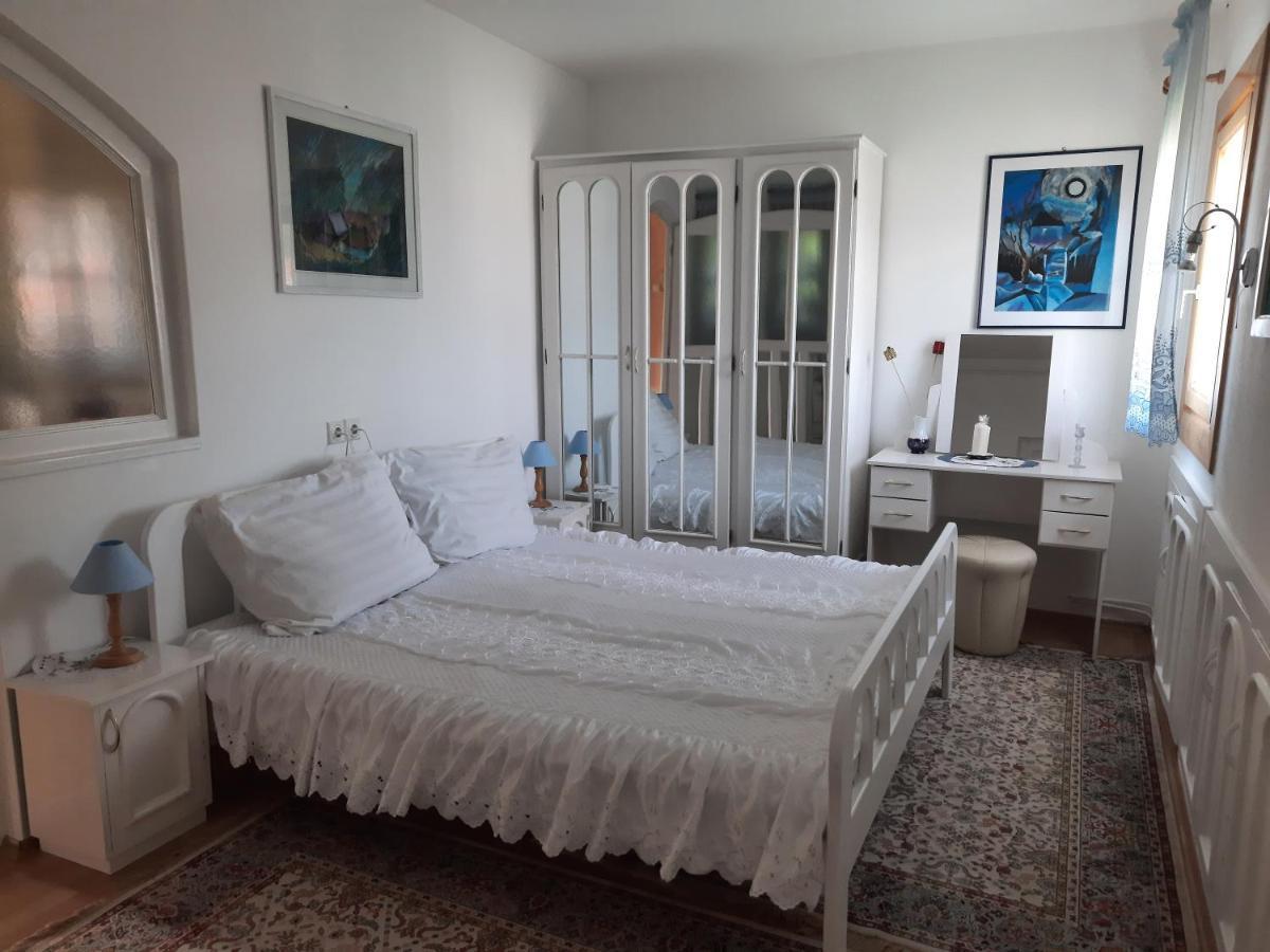 Antal Kulcsosház Gyimesfelsőlok Hotel Kültér fotó