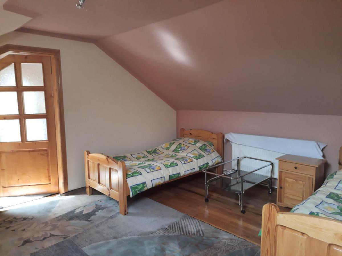 Antal Kulcsosház Gyimesfelsőlok Hotel Kültér fotó