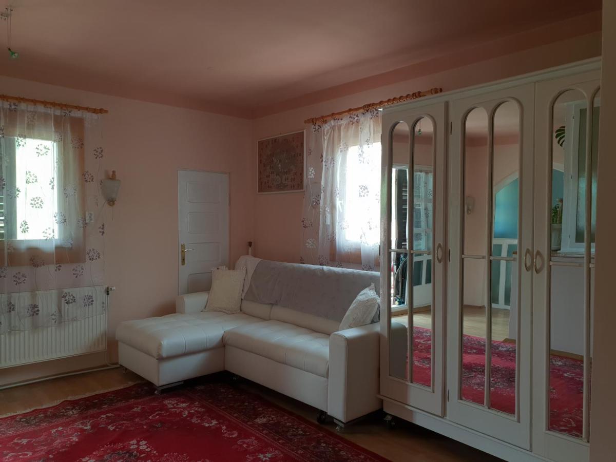 Antal Kulcsosház Gyimesfelsőlok Hotel Kültér fotó
